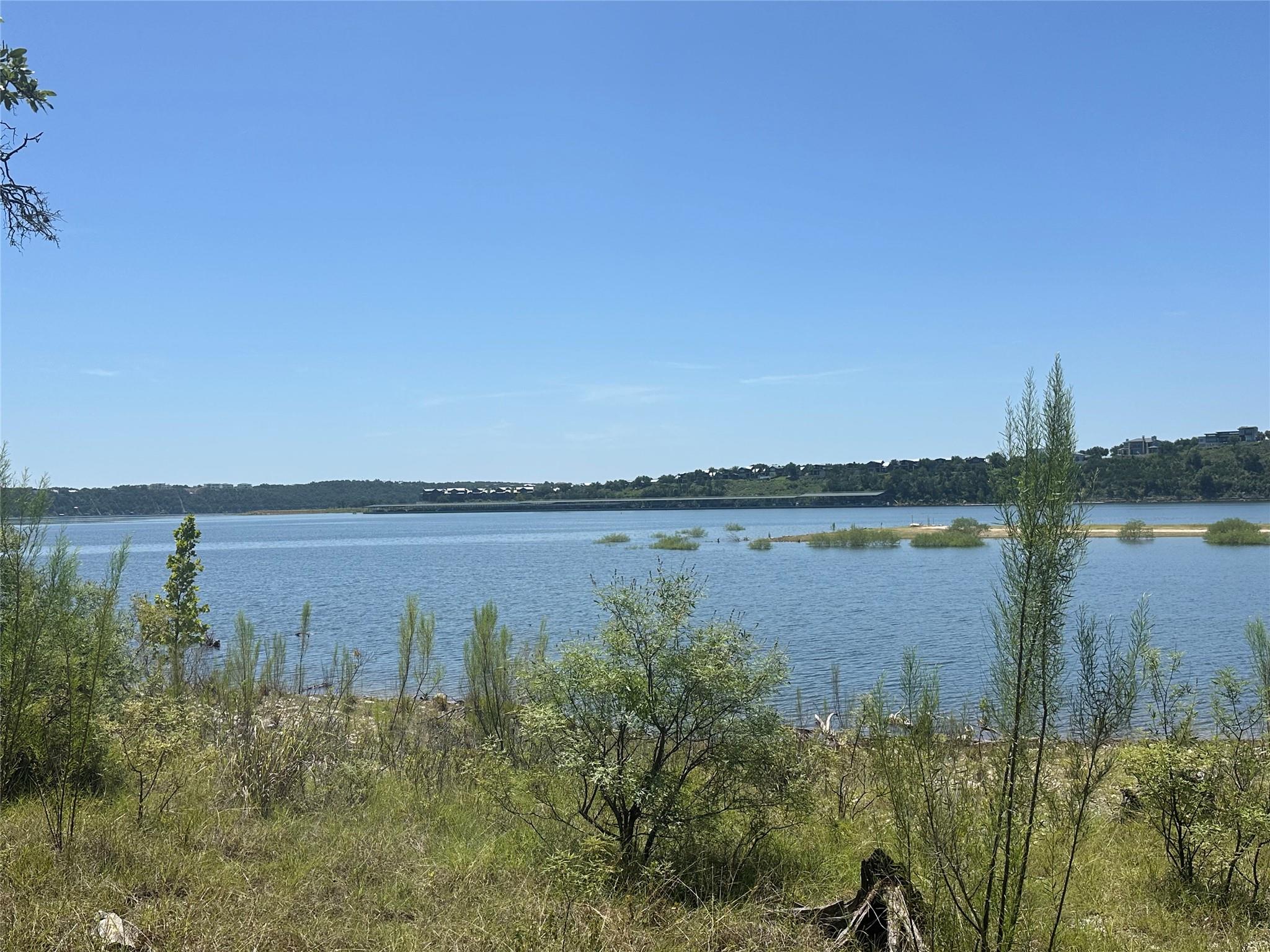 2700 Cornell CV — photo 4