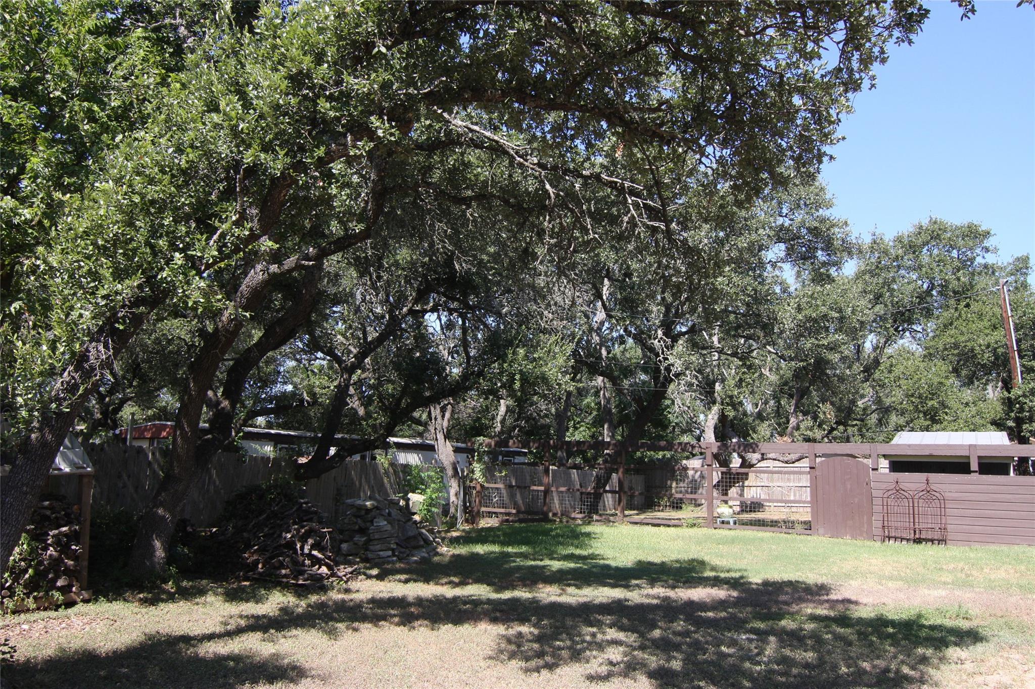 7806 & 7804 Indian Ridge DR — photo 3