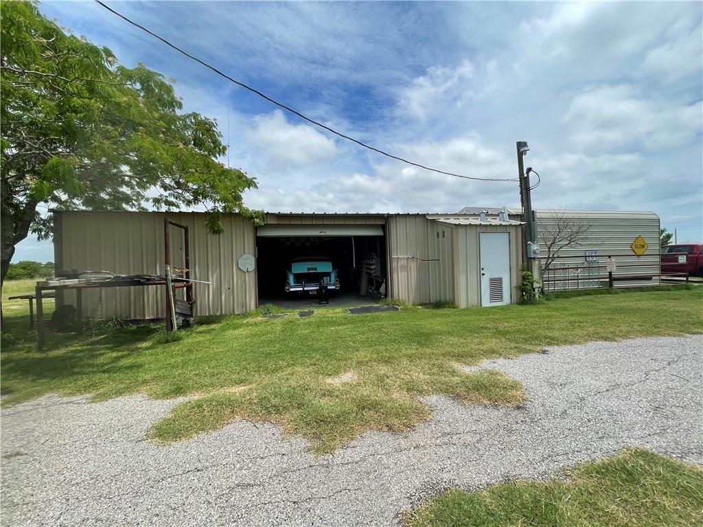 21602 Martin LN — photo 4