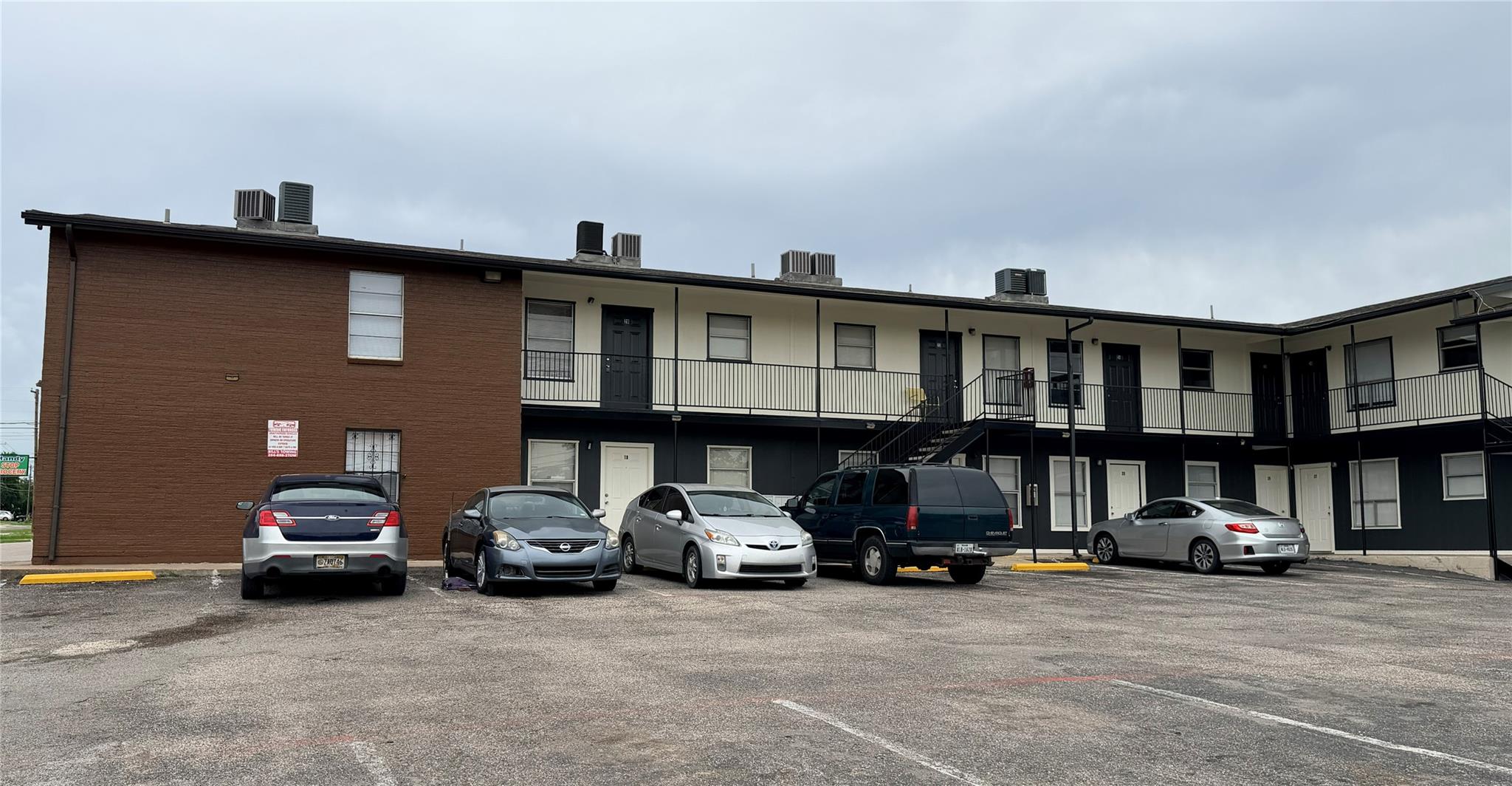 420 Gilmer ST #20 — photo 3