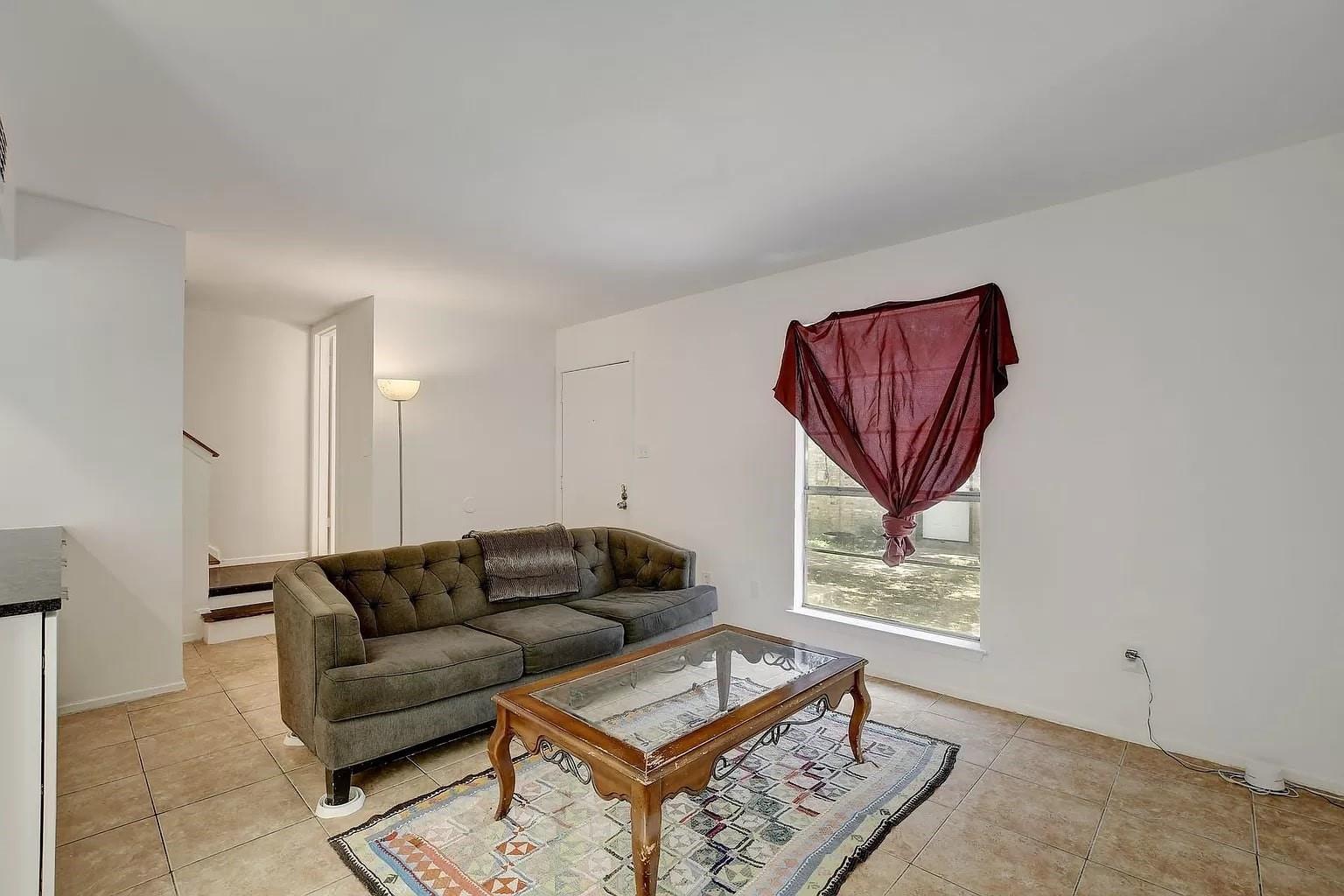 5807 Cougar DR #C — photo 3