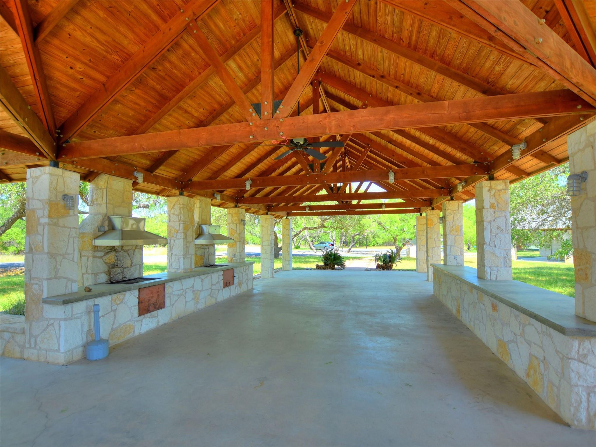 119 Bedford DR — photo 5
