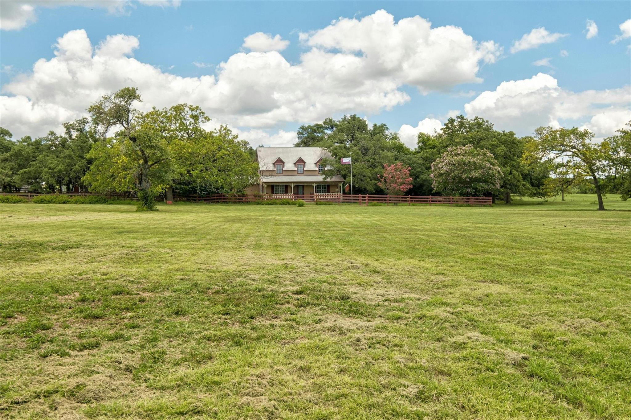 3805 Lone Man Mountain RD #B — photo 5