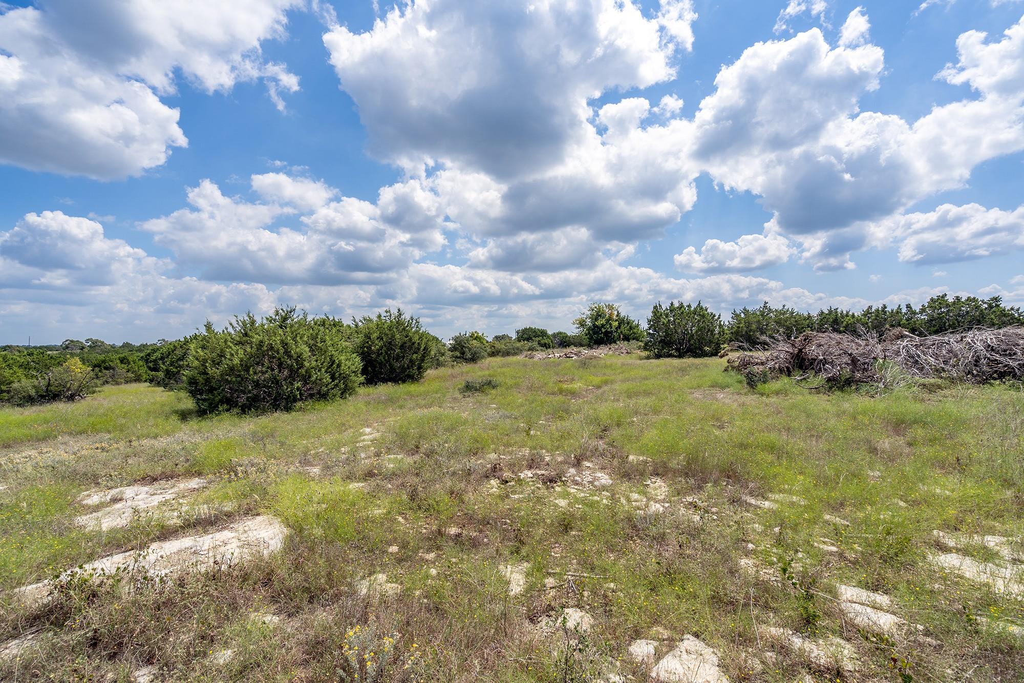 584 Saddle Ridge DR — photo 3
