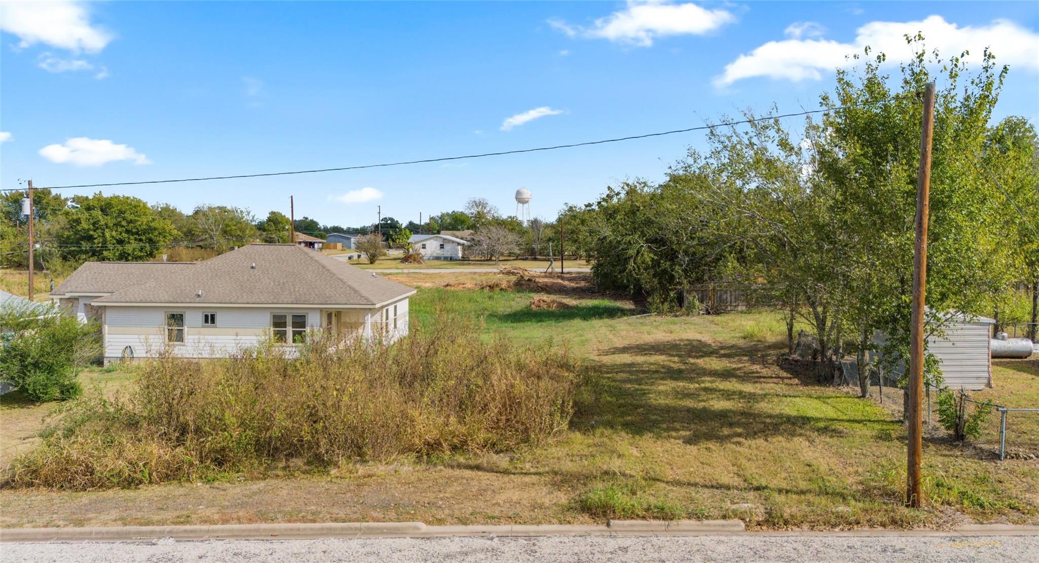 366 Dallas ST — photo 5