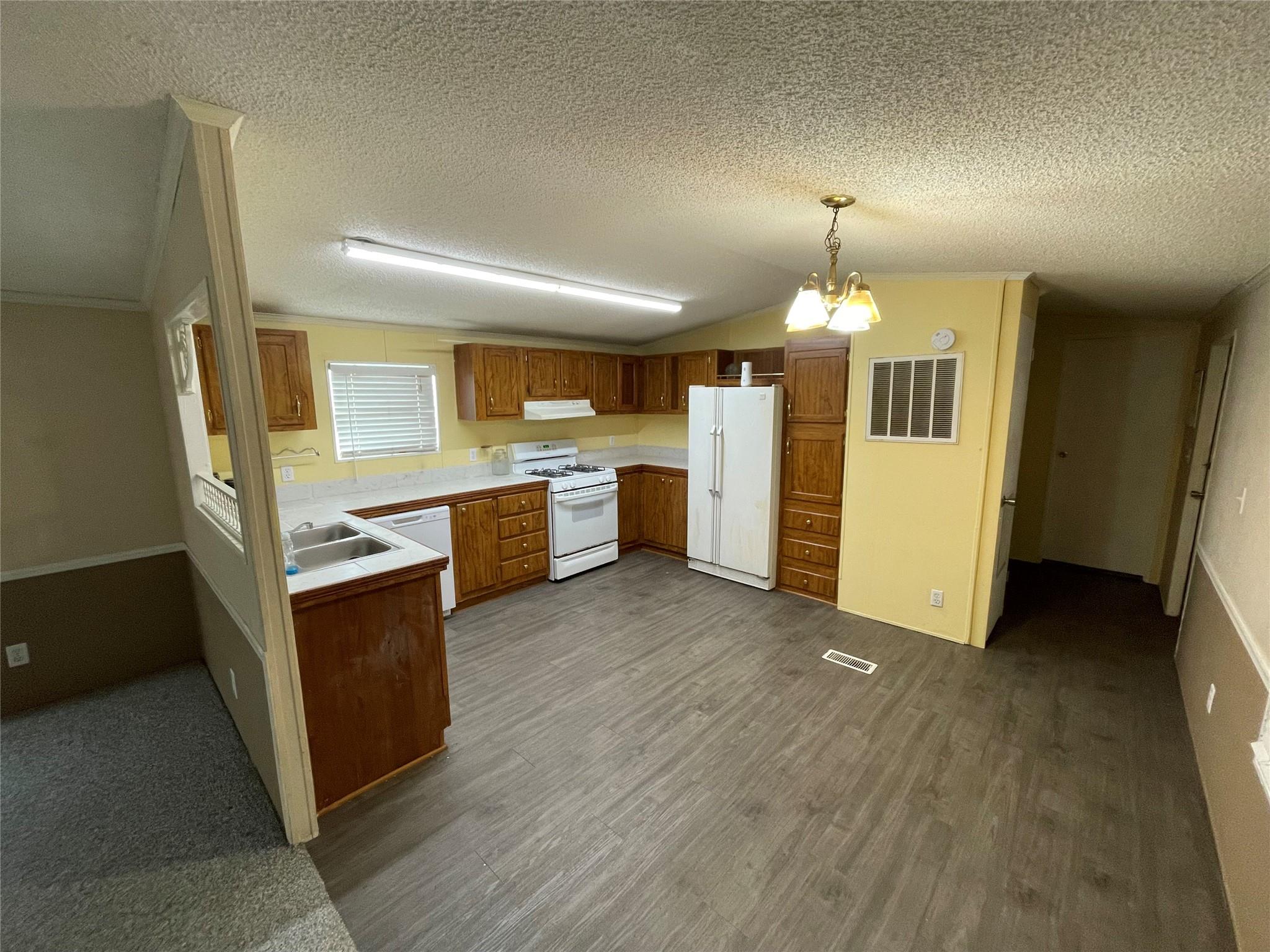 113 Elizabeth DR — photo 4