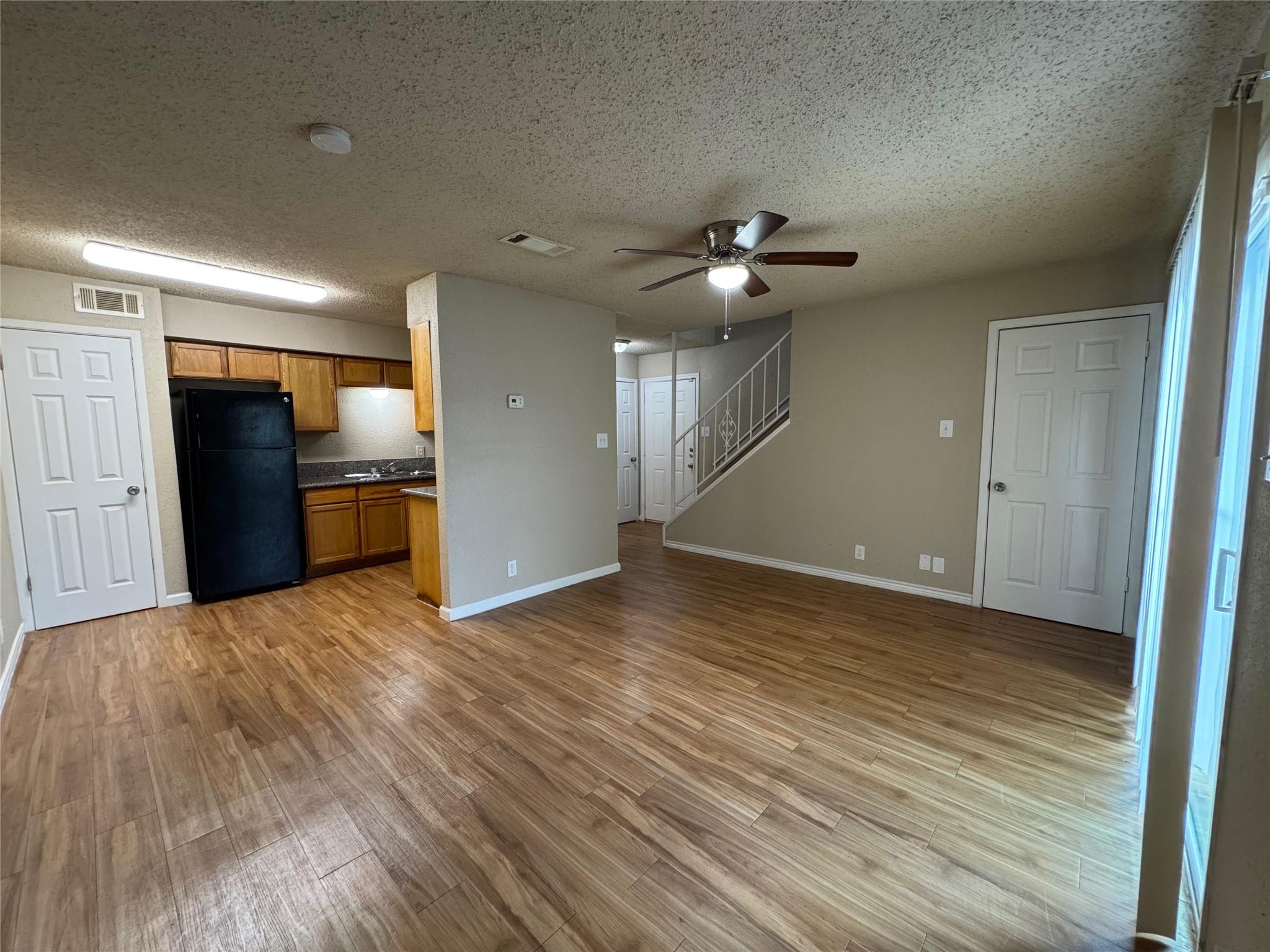 4902 West Wind TRL #101 — photo 3