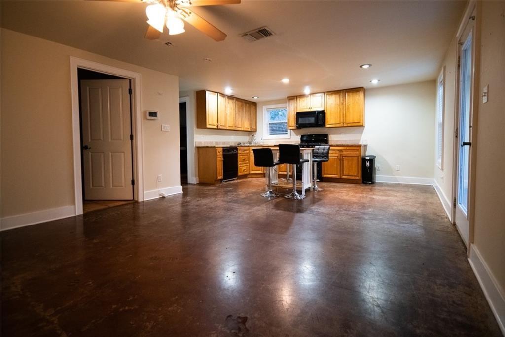 1607 Garden ST #A — photo 3