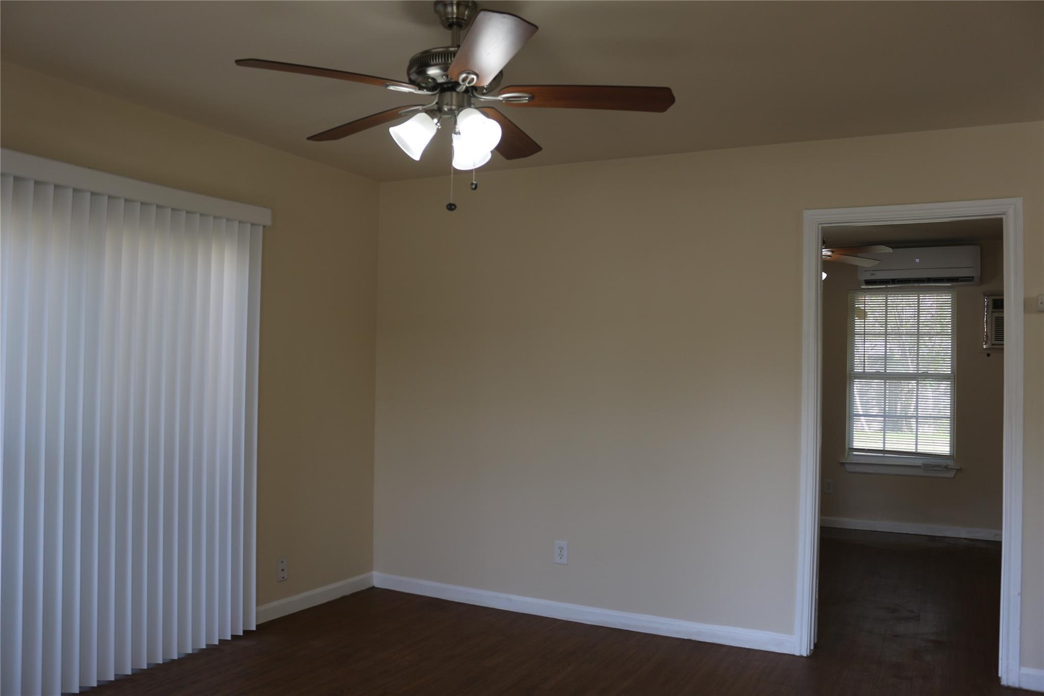 1705 Walnut ST #3 — photo 3