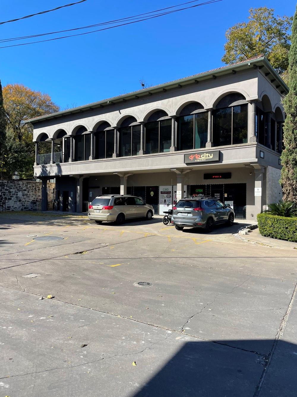 1529 Barton Springs RD #31 — photo 4