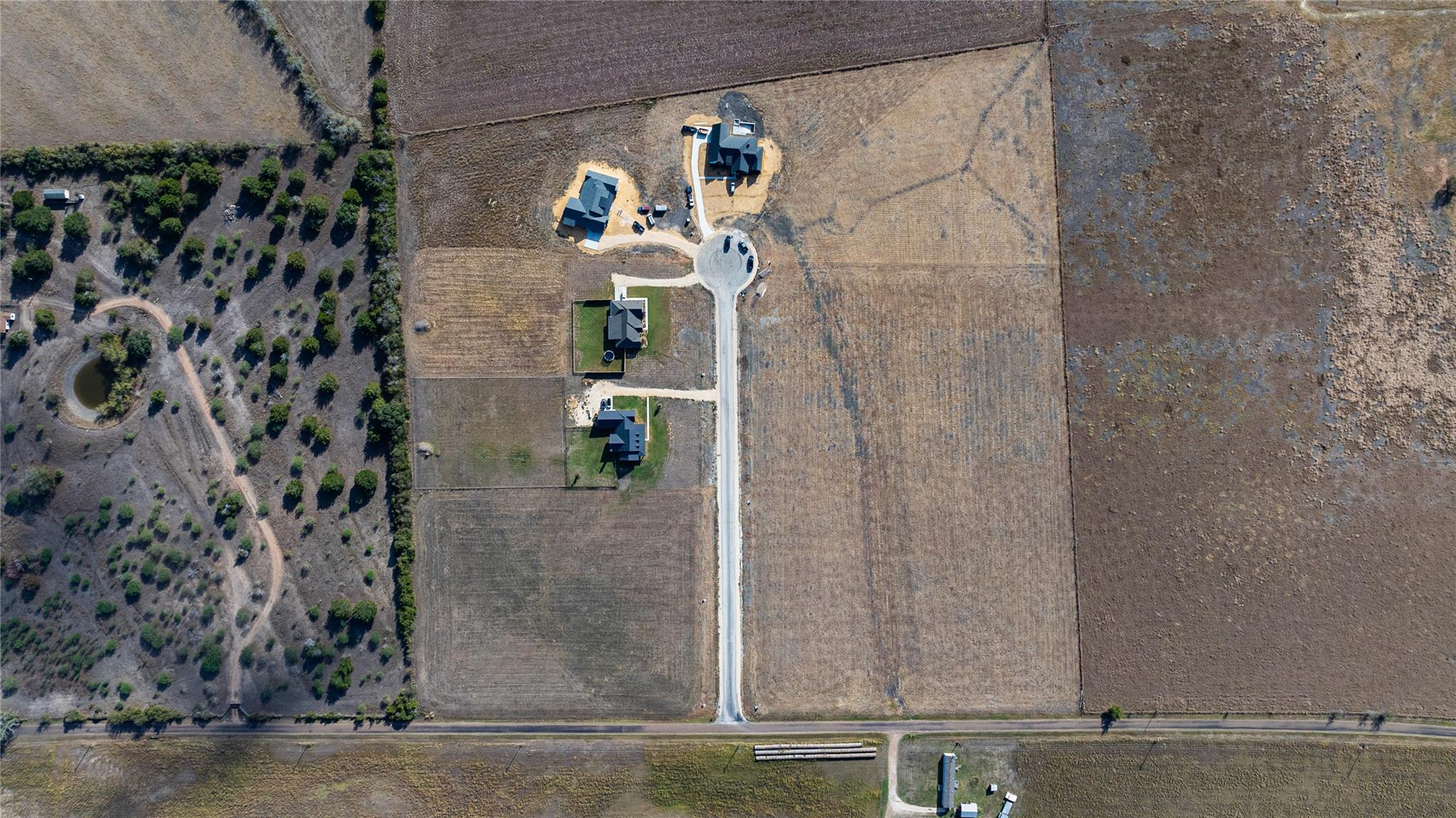 102 Country View LN — photo 3
