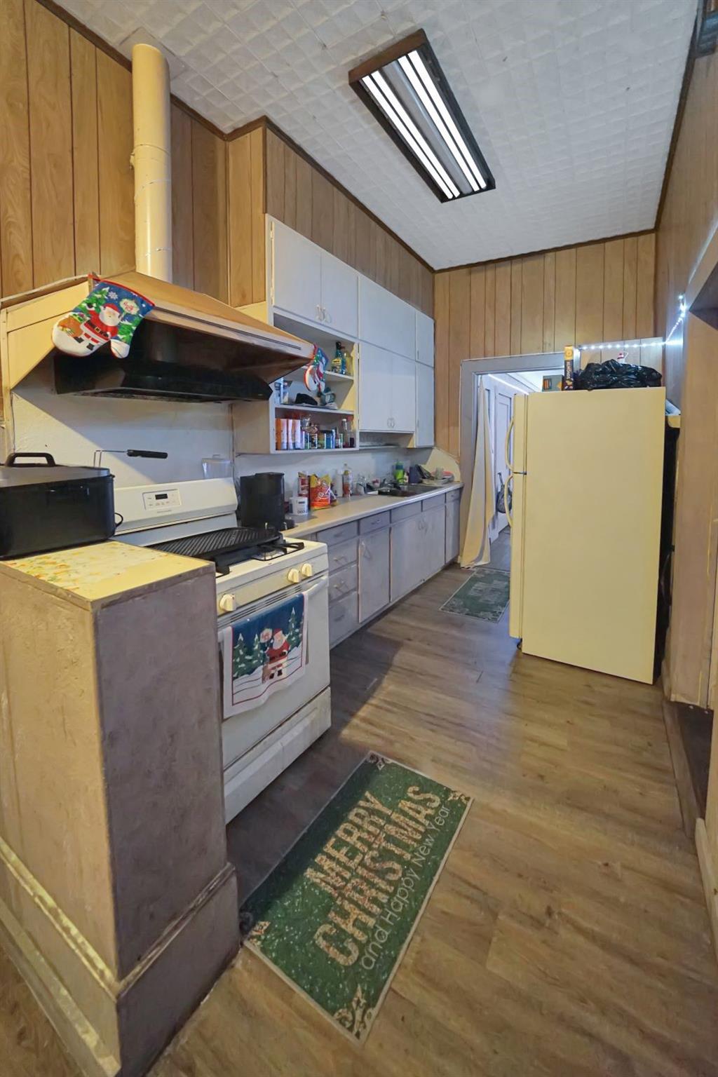 107 Crockett Ave — photo 3
