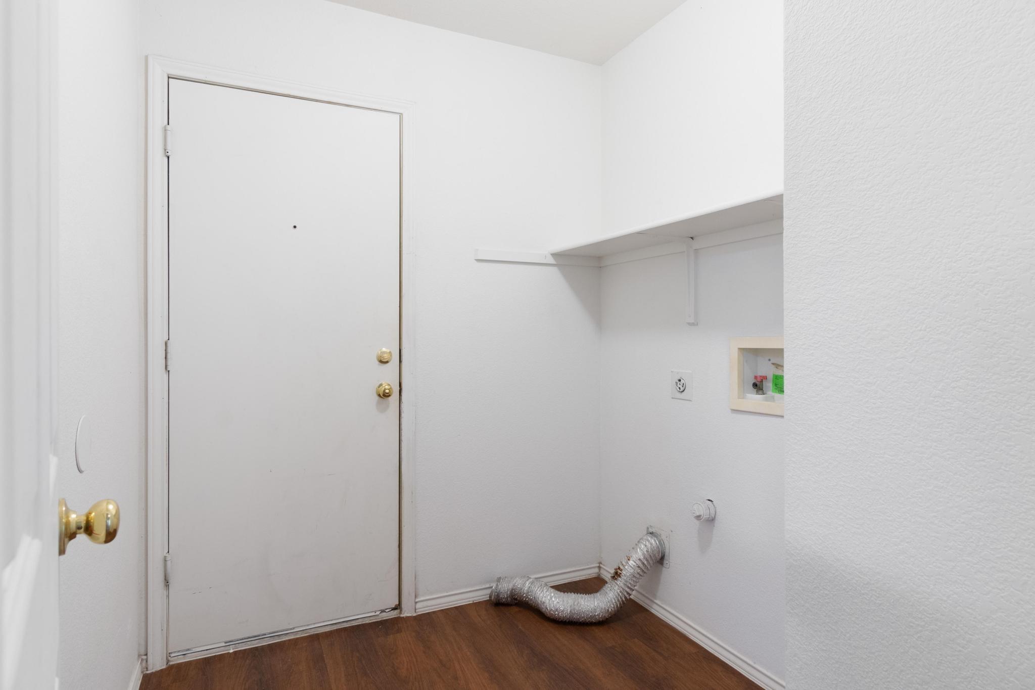 128 Star Of Texas DR — photo 5