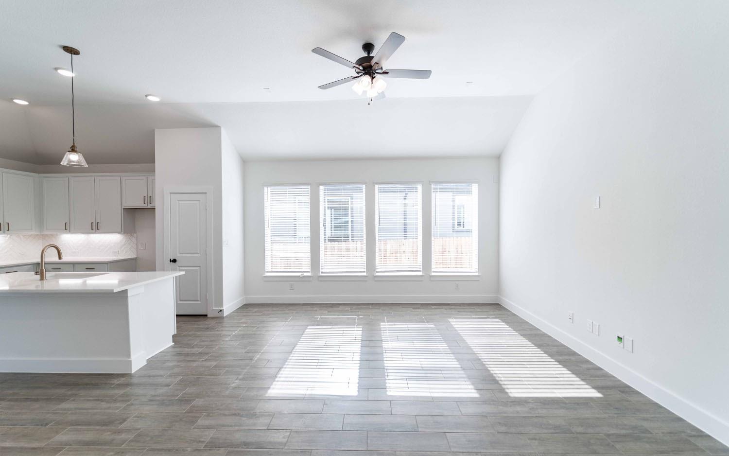 125 Elderberry DR — photo 3