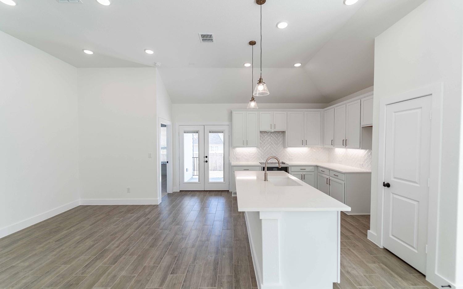 125 Elderberry DR — photo 4