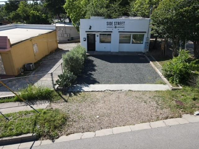 2500 Lake Austin BLVD — photo 5