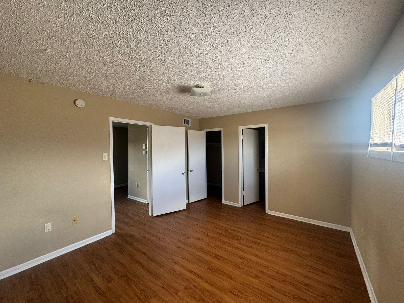 3102 Atkinson Ave — photo 5