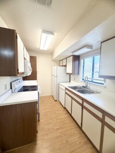 728 San Antonio ST #728 A — photo 3