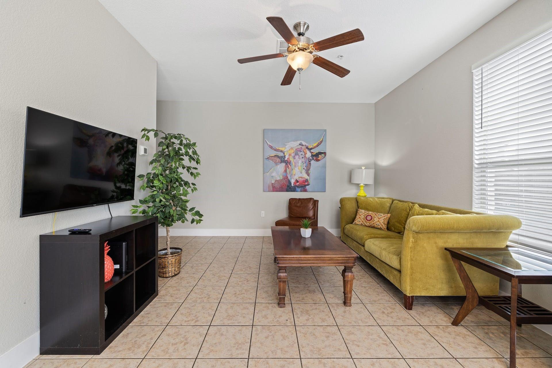 2215 Katy Lane #C — photo 4
