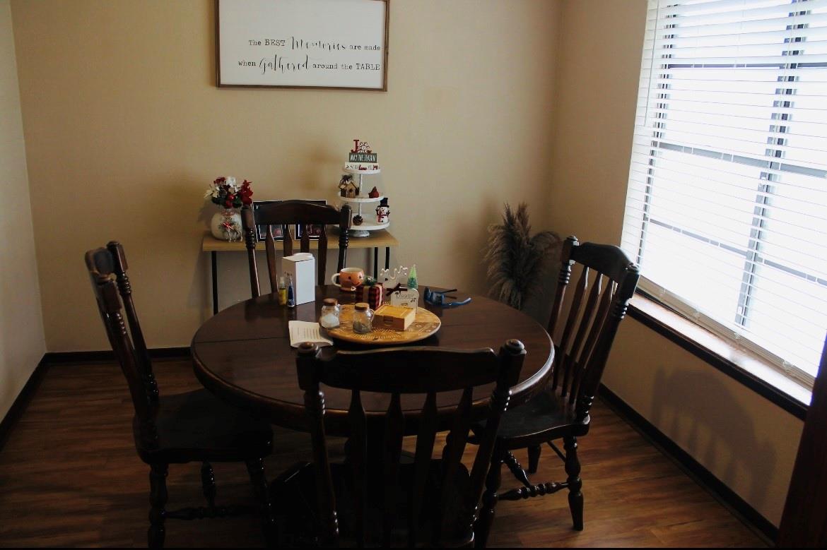 202 Byron DR — photo 4