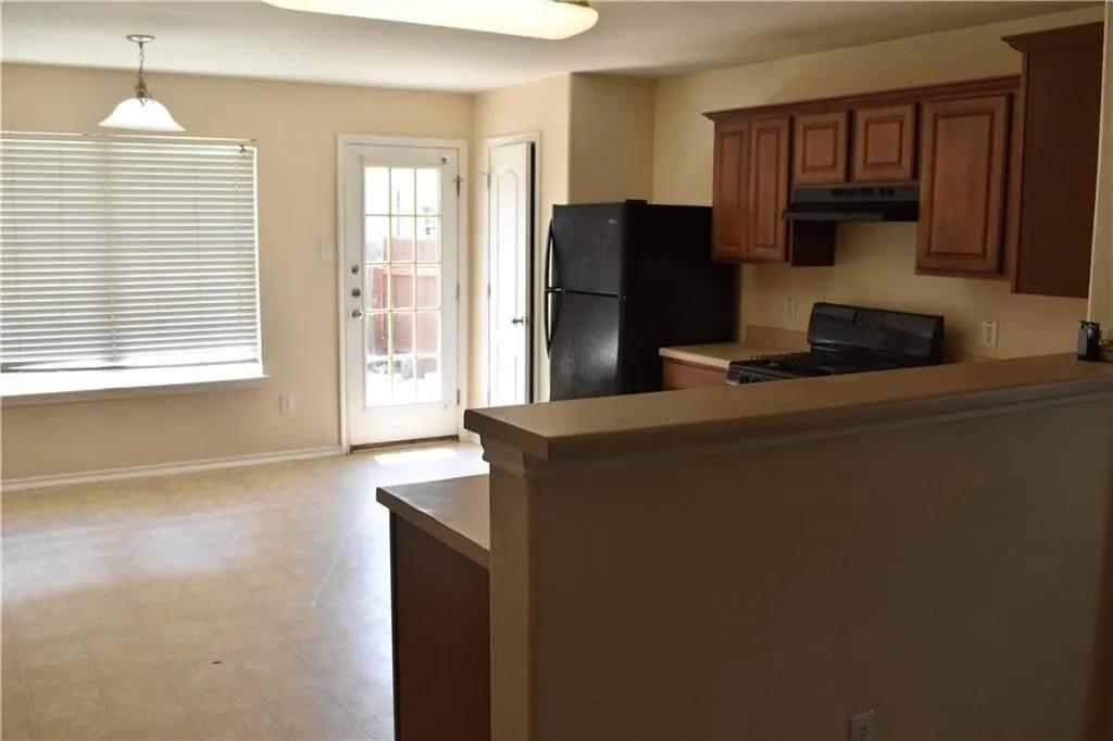 3420 Savage Springs DR — photo 4