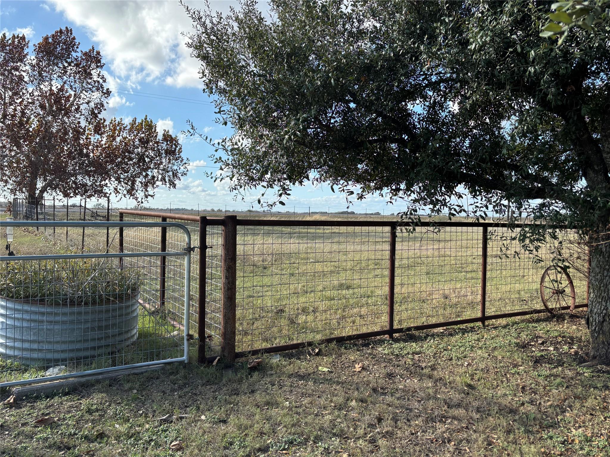 2401 County Road 130 — photo 4
