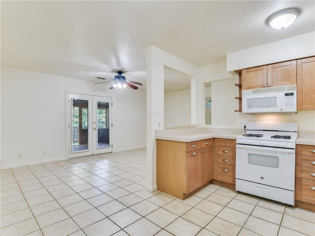 2804 Westhill DR — photo 4