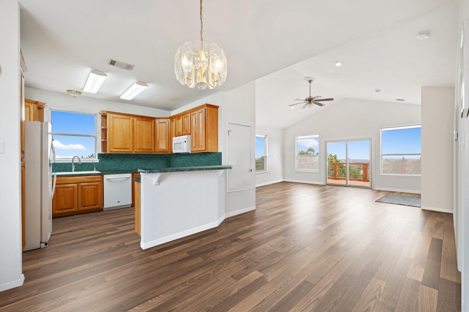 15101 Foy DR — photo 5