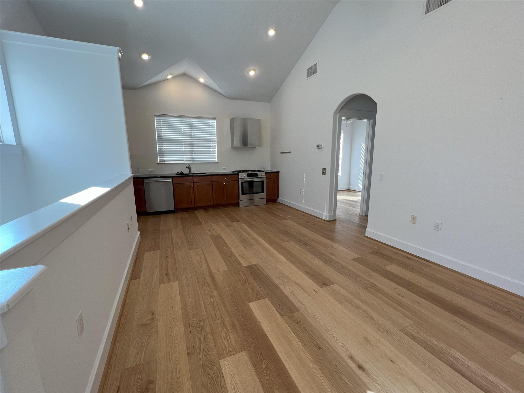 1601 Miriam Ave #314 — photo 5