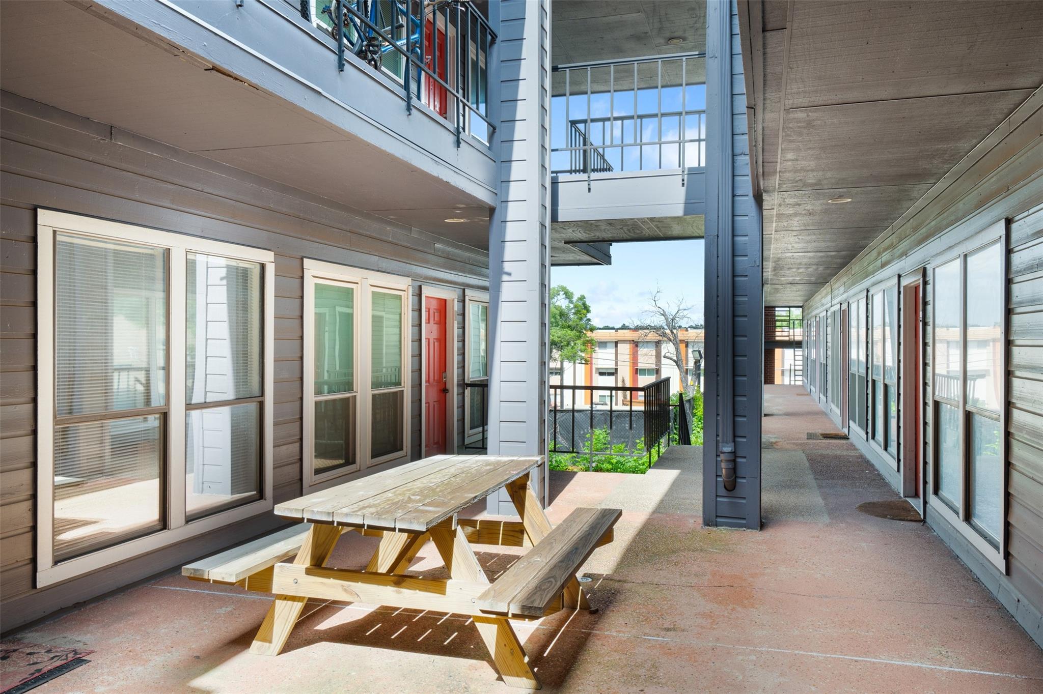 2804 Rio Grande ST #311 — photo 3