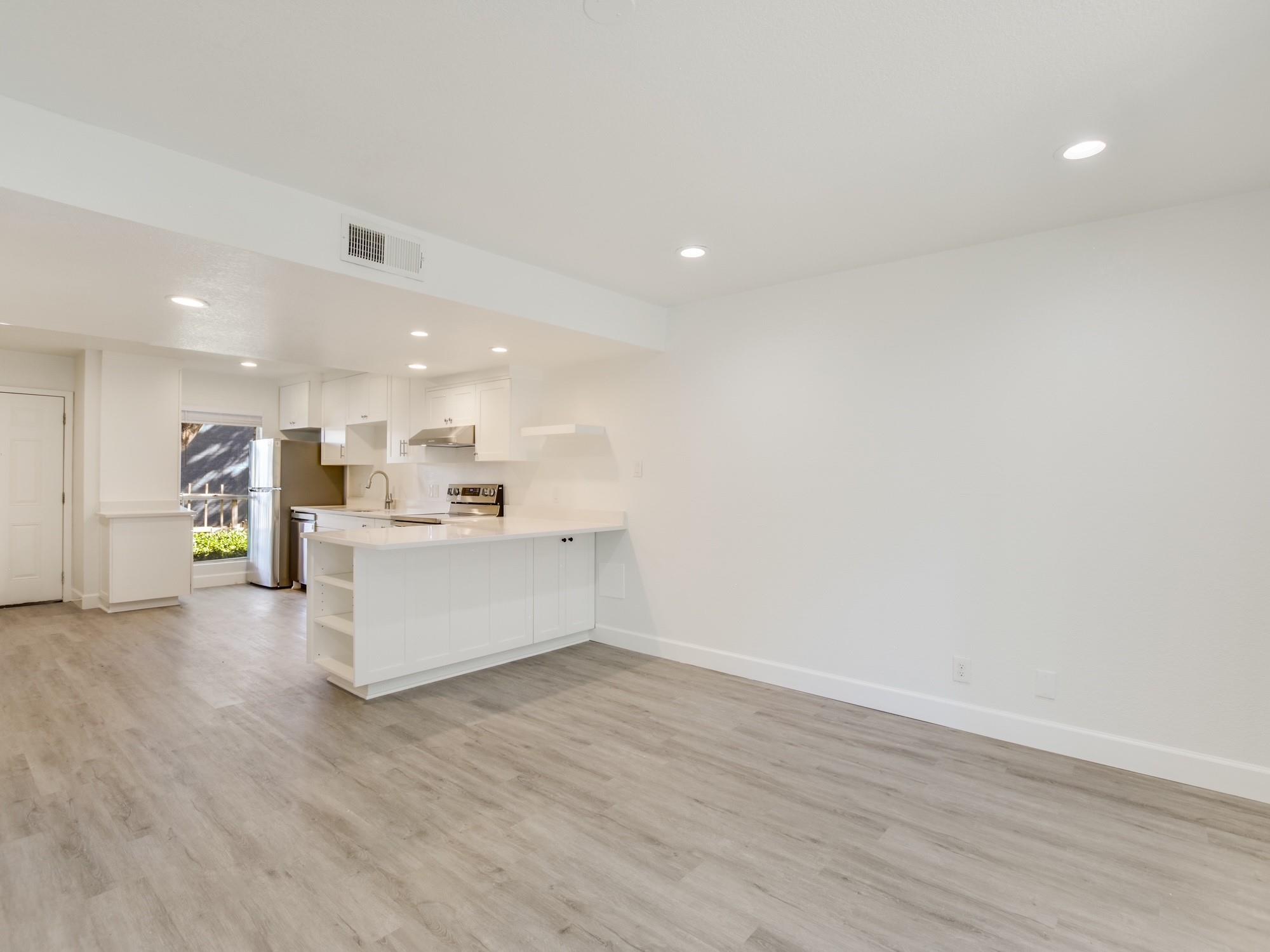 3816 Southway DR #101 — photo 3