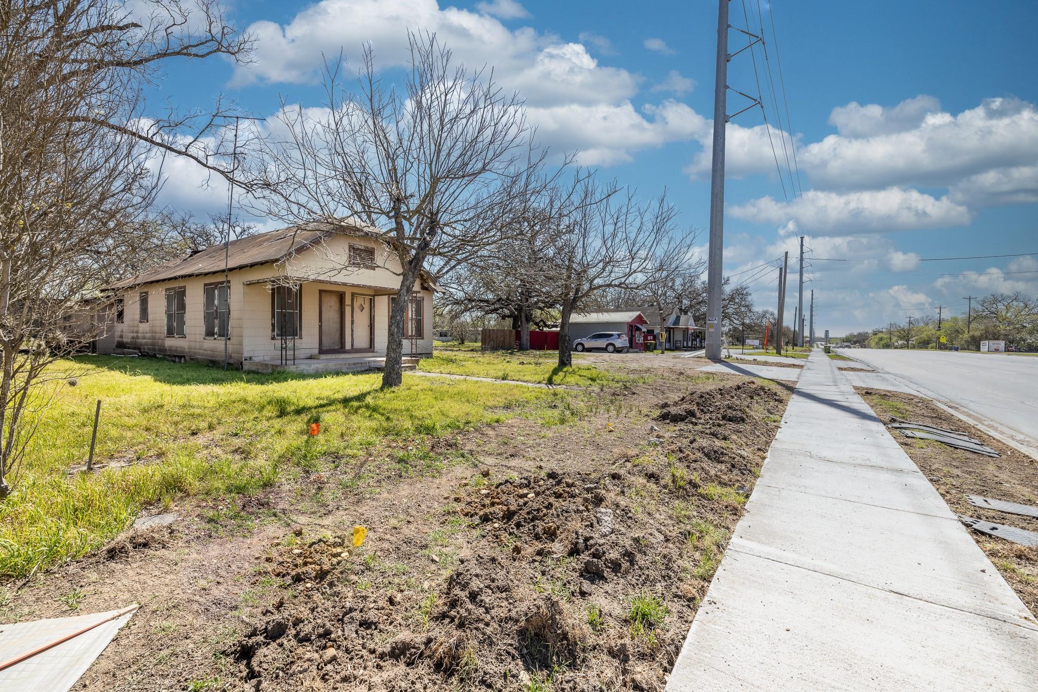 1602 Water ST — photo 3