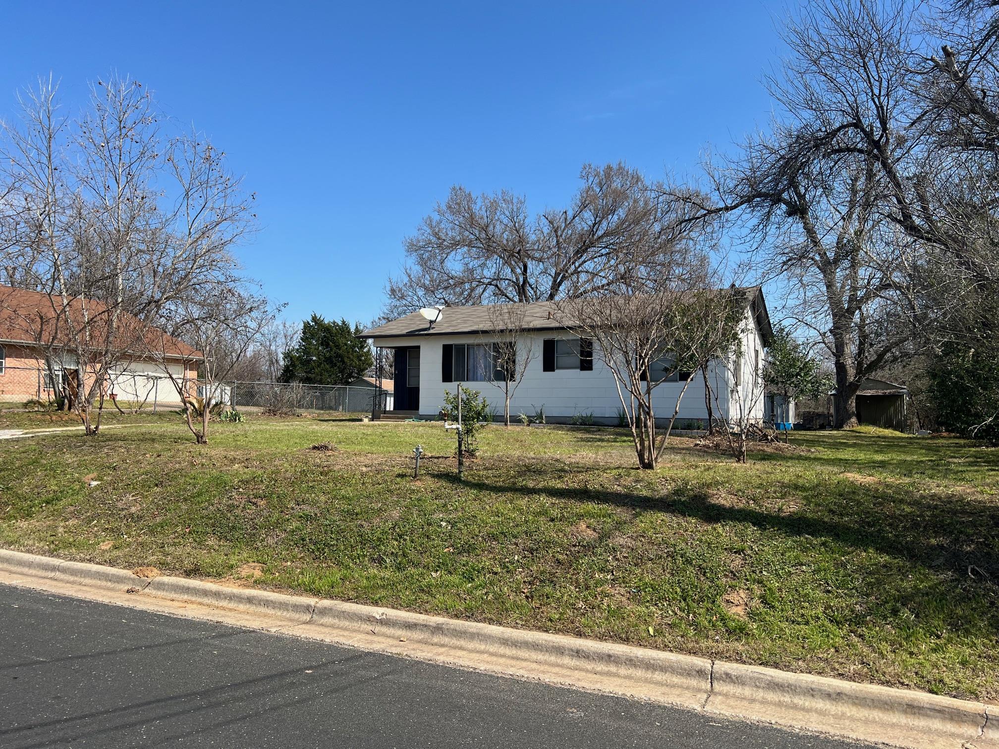 519 Martin Luther King Jr BLVD — photo 4