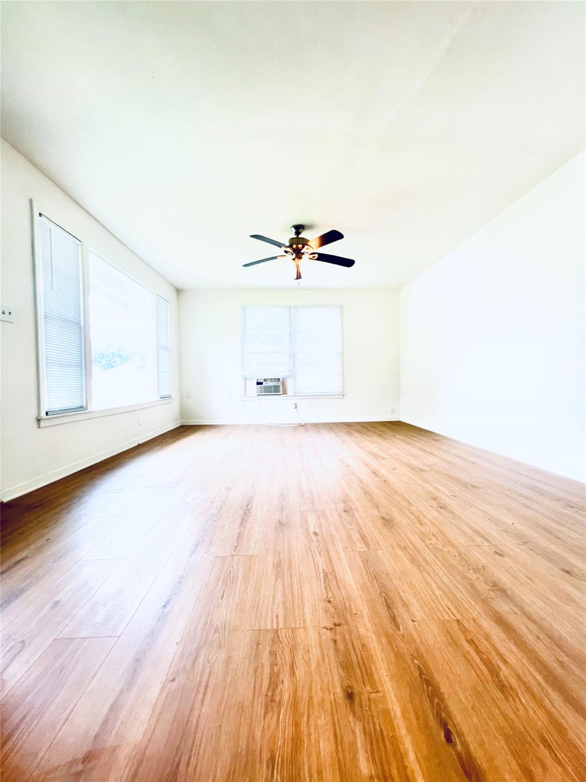 528 Milam ST — photo 3
