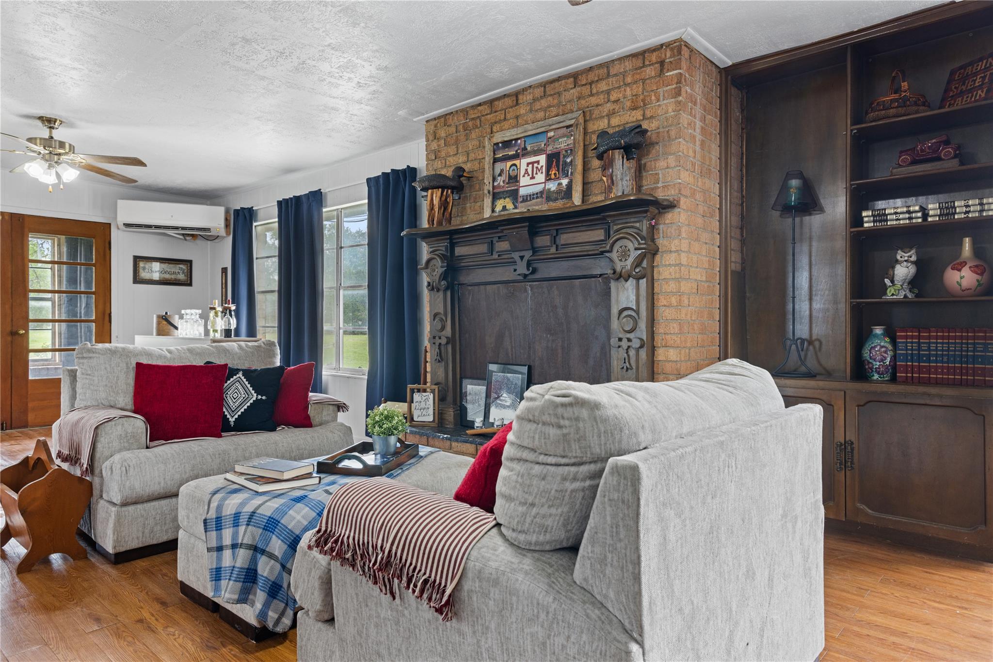 8520 Brewer LN — photo 5