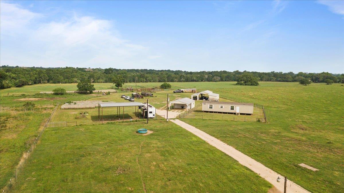 1436 Fm 2571 — photo 3