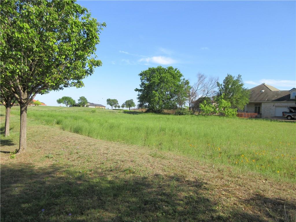 1905 LAUREN DR — photo 3