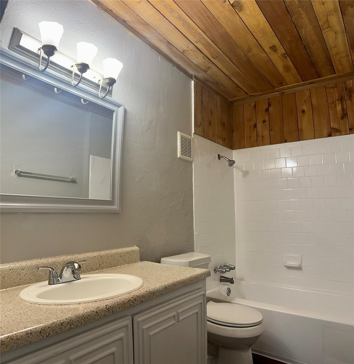 5426 Menchaca RD #211 — photo 4