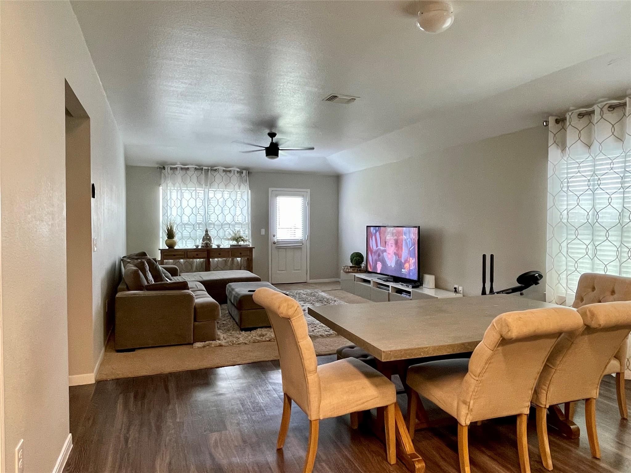12103 Stoneridge Gap LN — photo 4