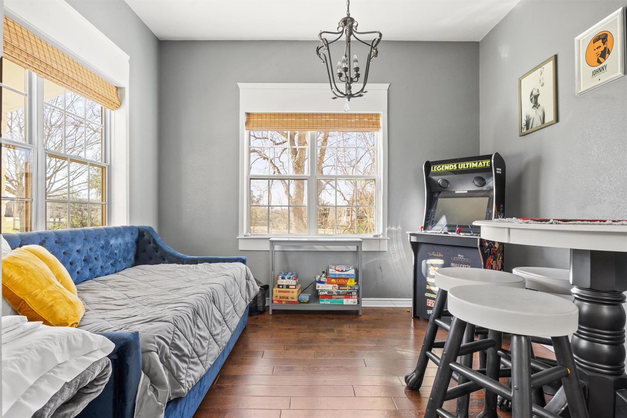 1119 Stoneyridge DR — photo 4
