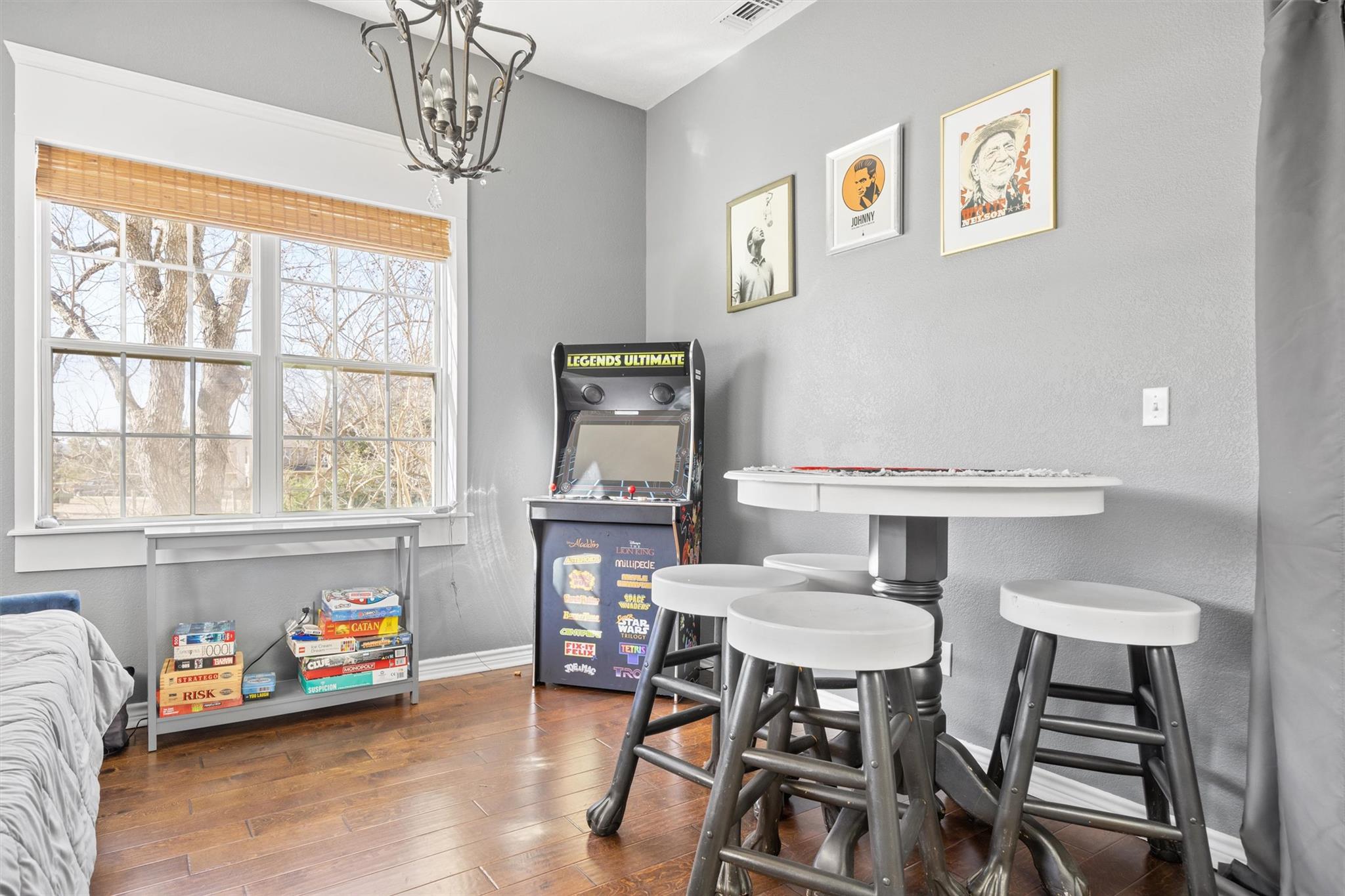 1119 Stoneyridge DR — photo 5