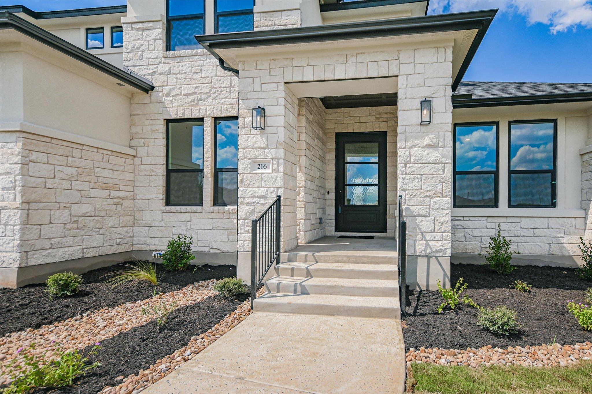 216 Scofield Ave — photo 5