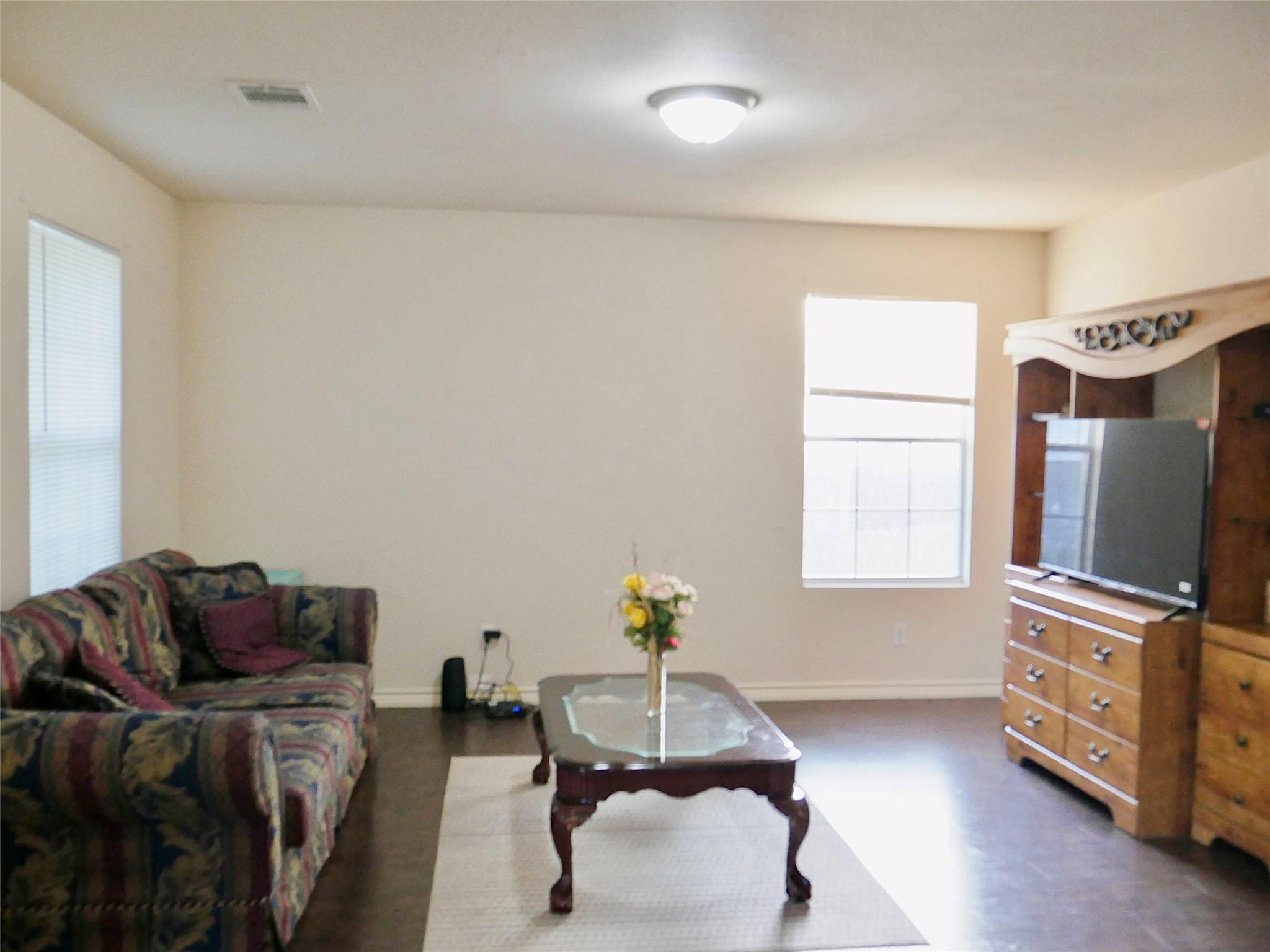 1013 Price ST — photo 4
