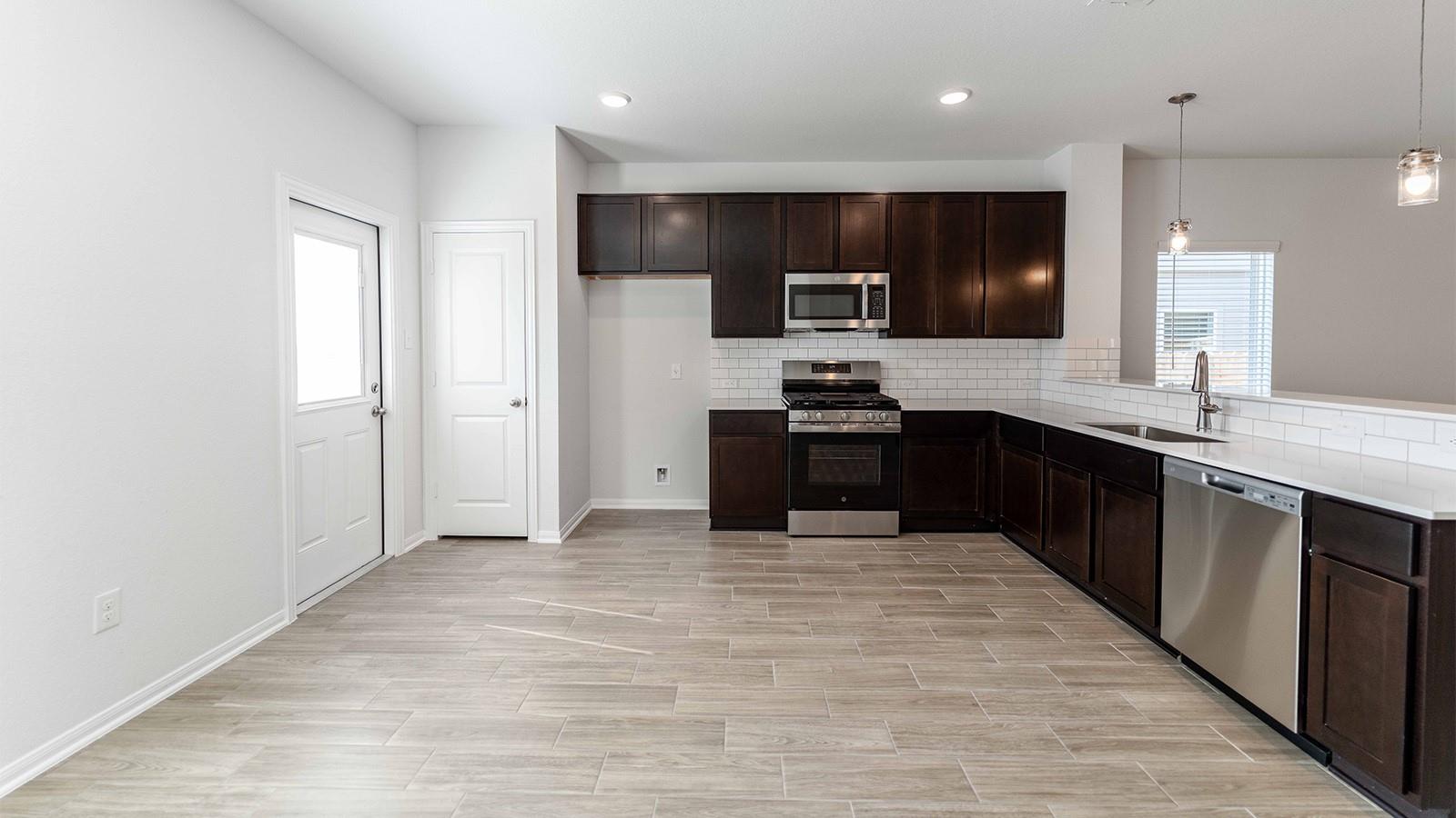 13605 Endless Narrow LN — photo 4