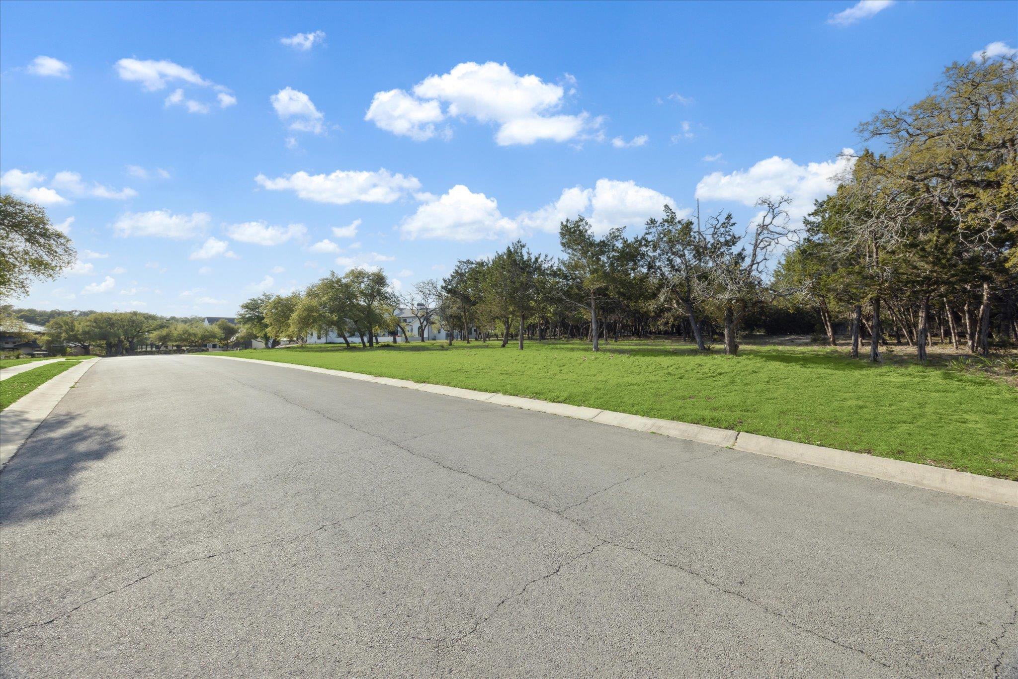 274 Waters Edge CV — photo 5
