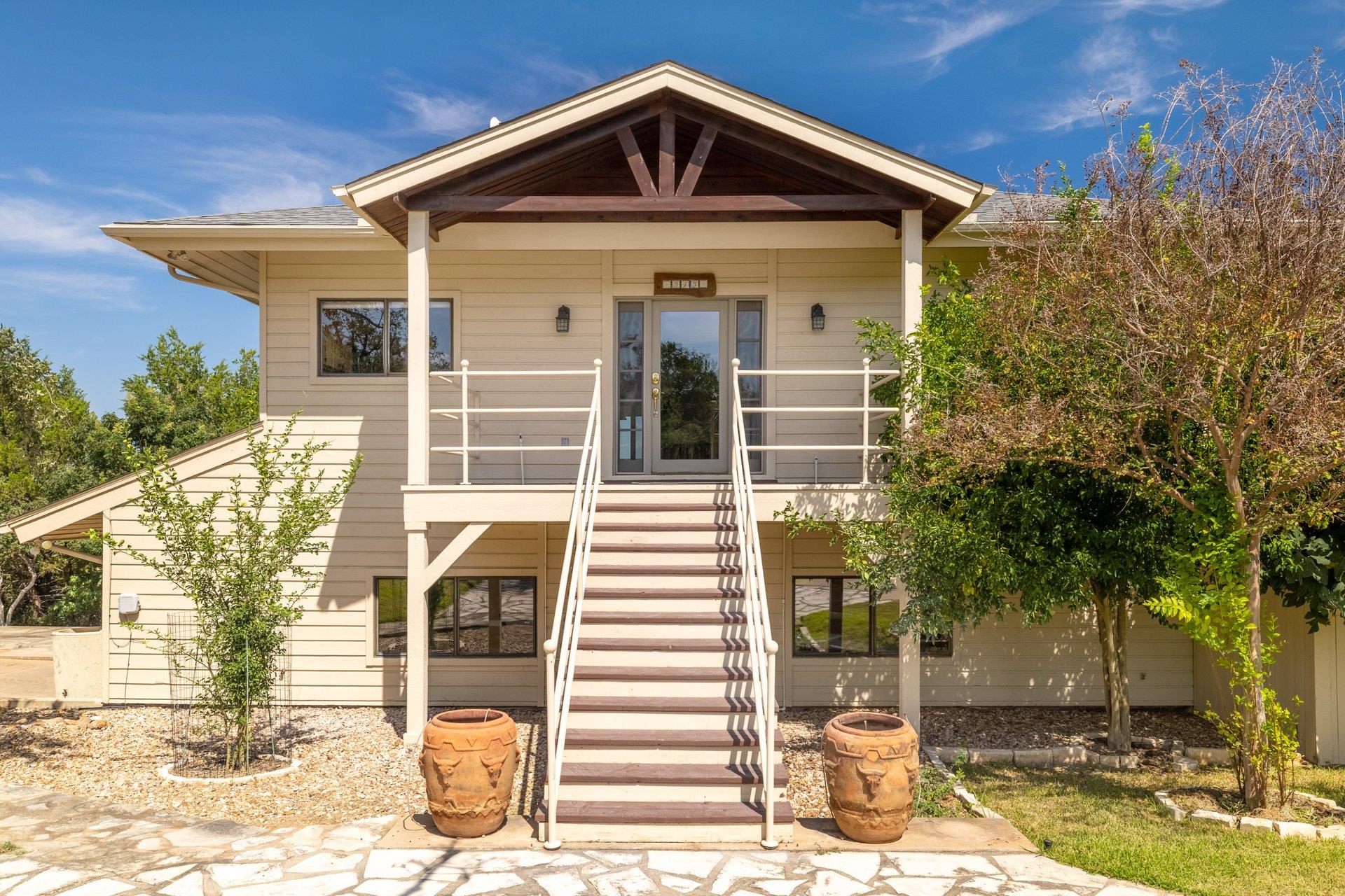 313 Kendall RD — photo 3