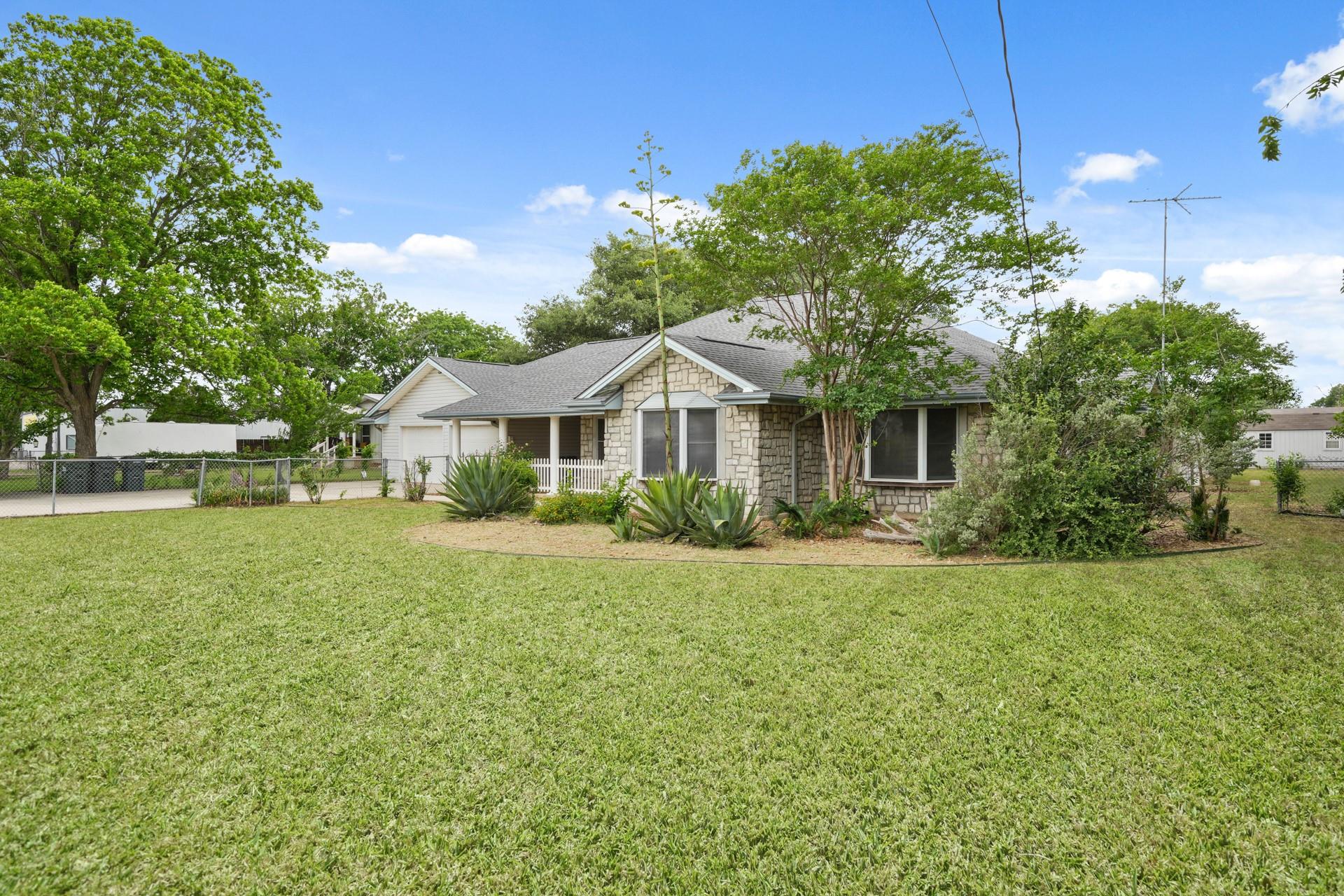 6625 Post RD — photo 4