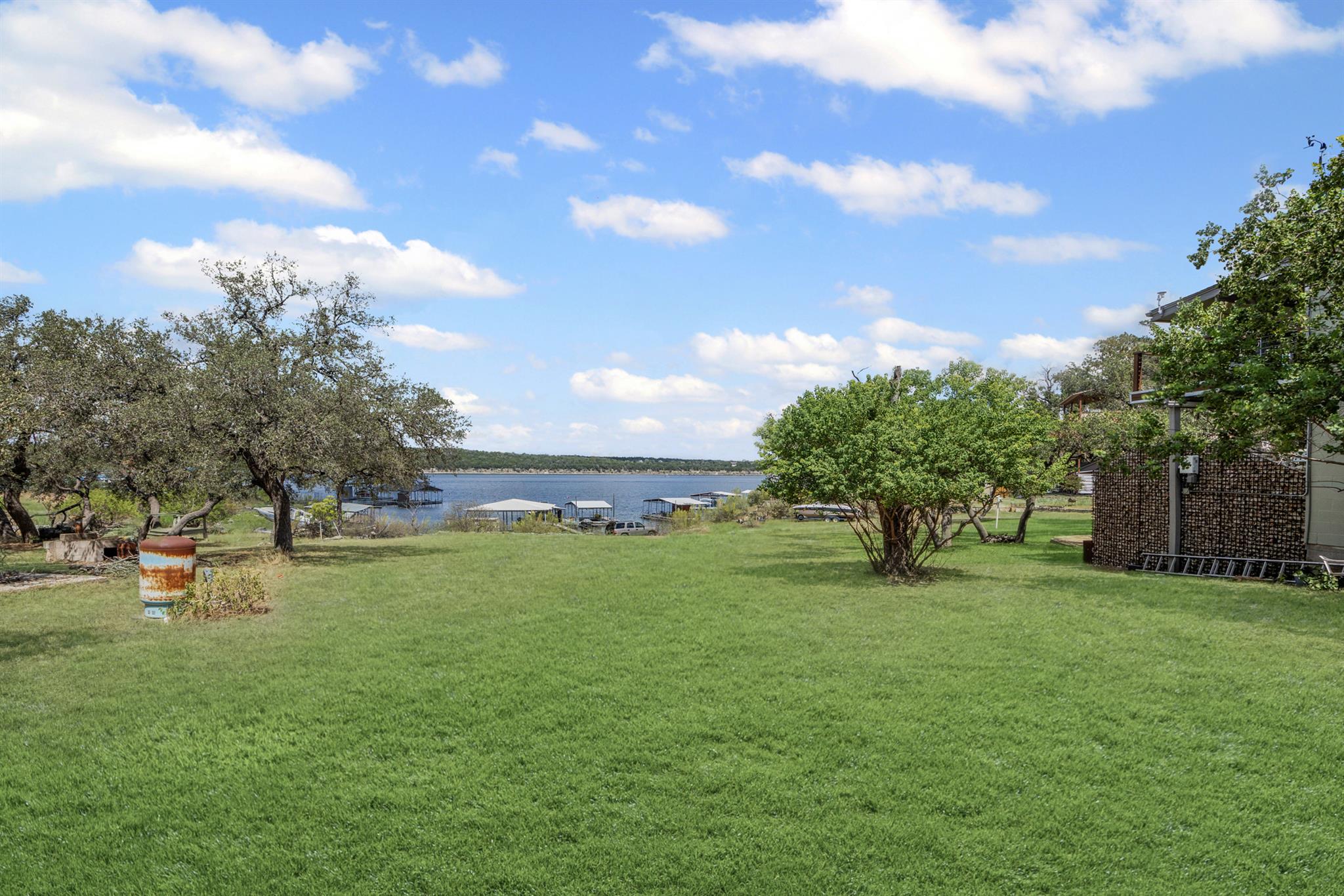1505 Chipmunk RD — photo 4