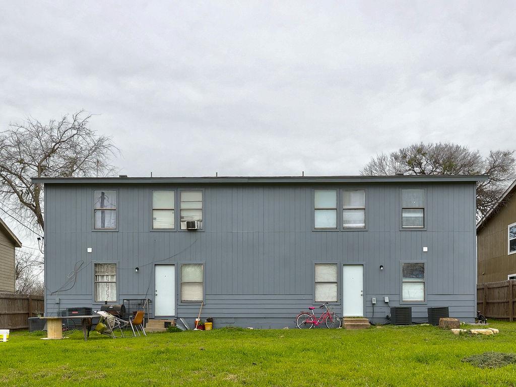 8307 Garcreek CIR — photo 5