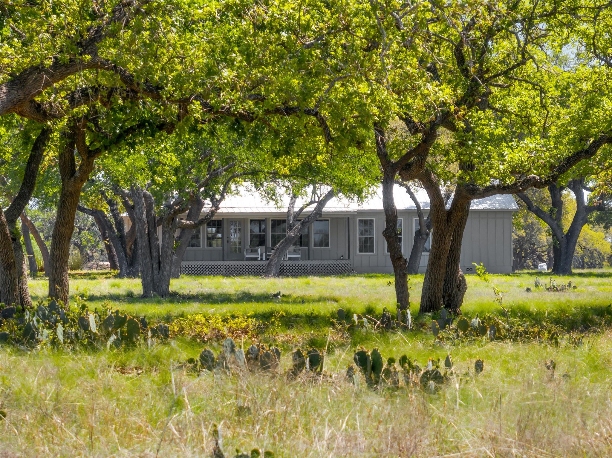 9695 W US 290 Highway — photo 5